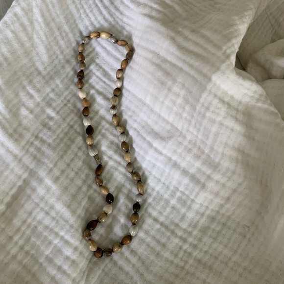 Necklace. Choker length. Browns and creams. Feels like a tropical vacation. - Picture 3 of 4